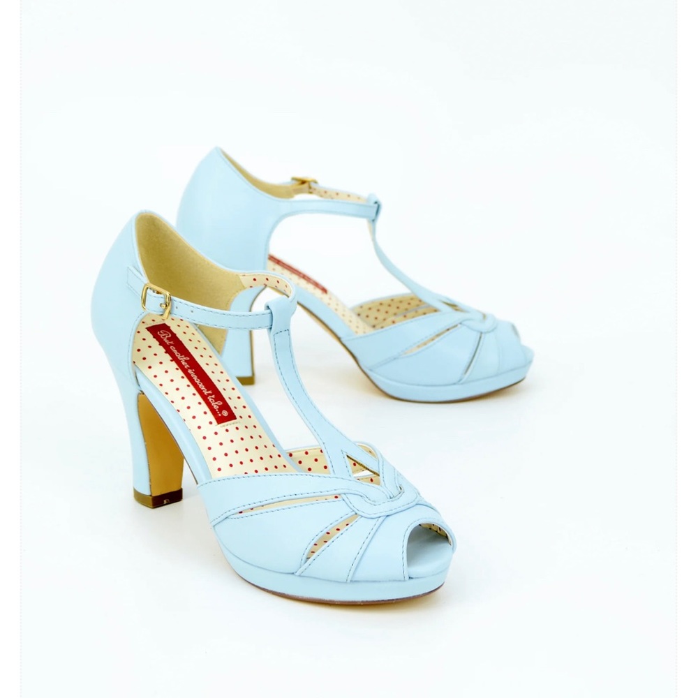 Vintage inspired heels